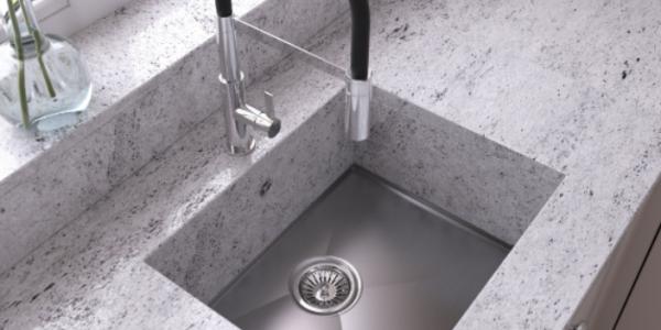 1810 Sink with Quartz Worktops