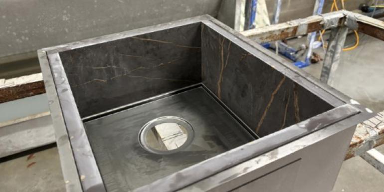 AXIX 1810 DEKTON Sink 1